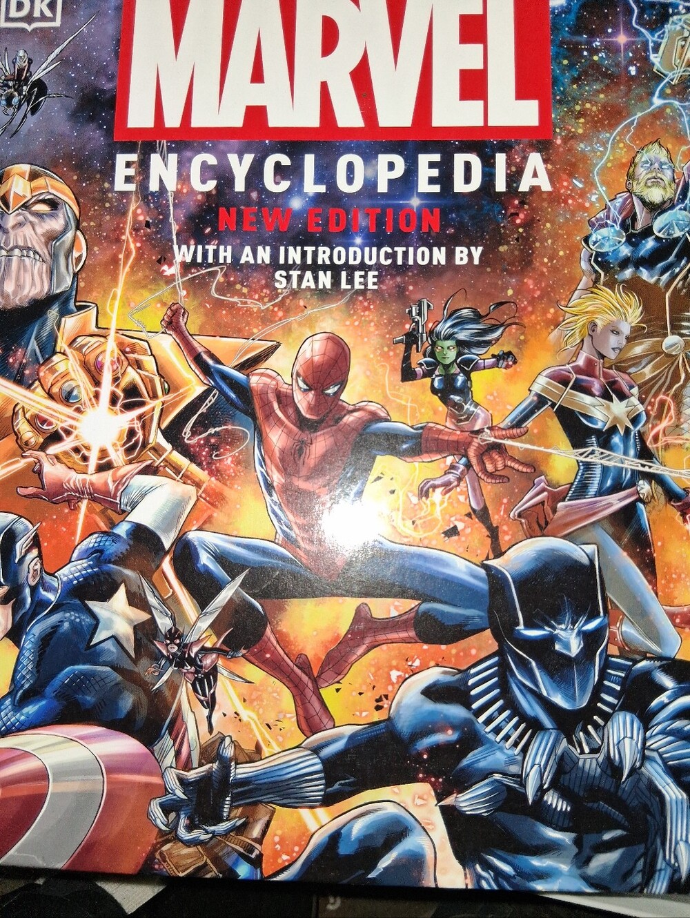 Marvel Encyclopedia New Edition - Red & Blue Comic Cover